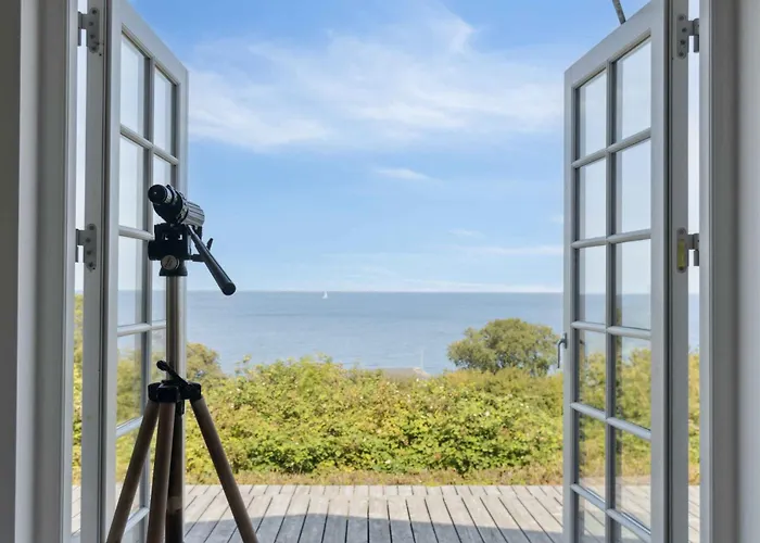 Semesterbostad Magical Sea View From Terrace To Horizon 1