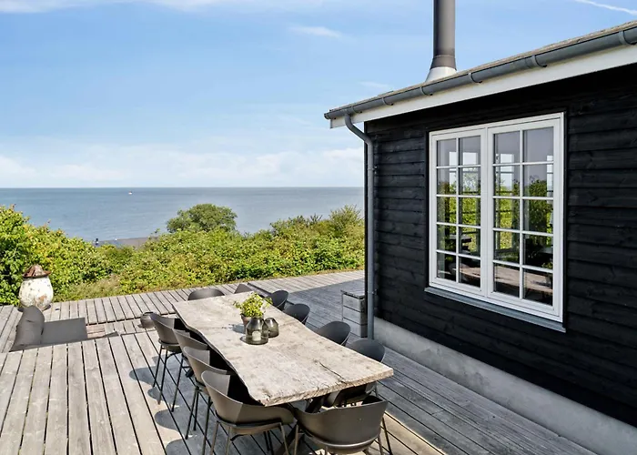 Semesterbostad Magical Sea View From Terrace To Horizon 1